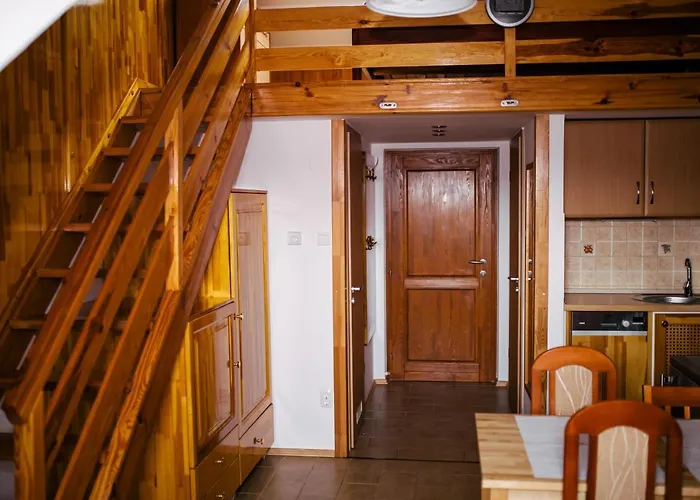 Niki Apartament Jula